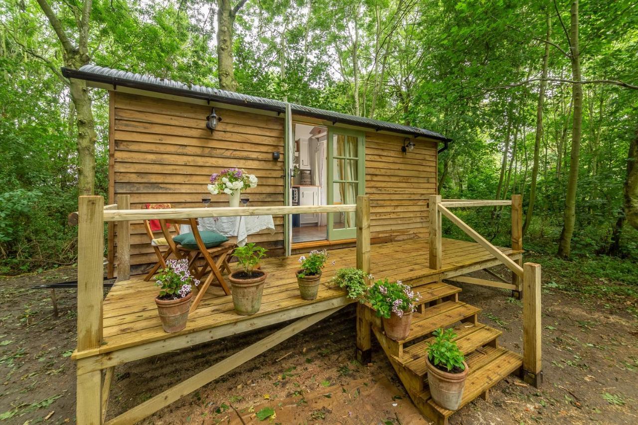 Woodland Retreat Shepherds Hut Villa Brundish Esterno foto